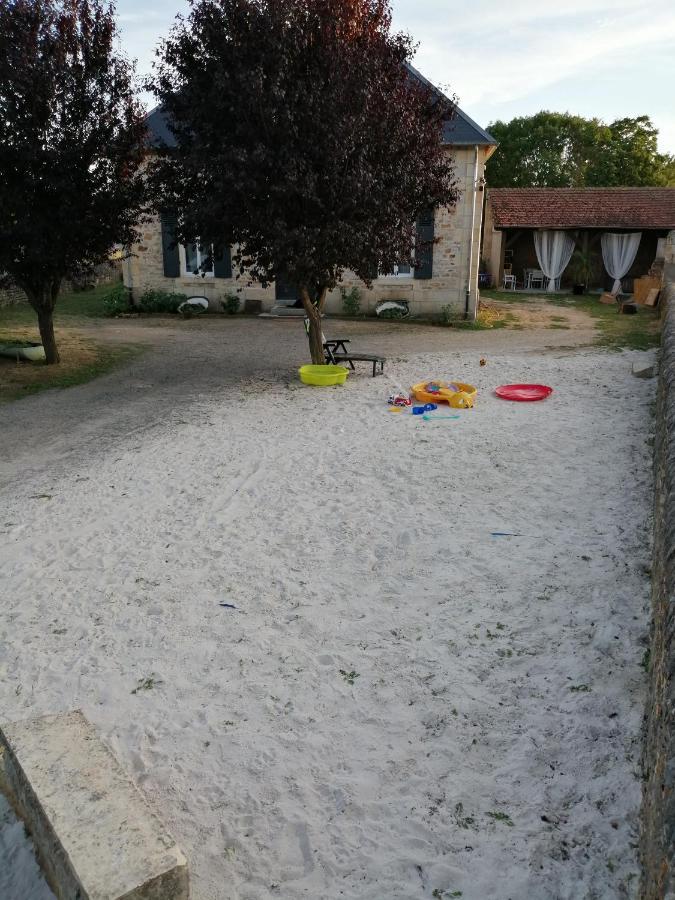 Ecole De La Route Bleue Bed & Breakfast Moiry Екстериор снимка