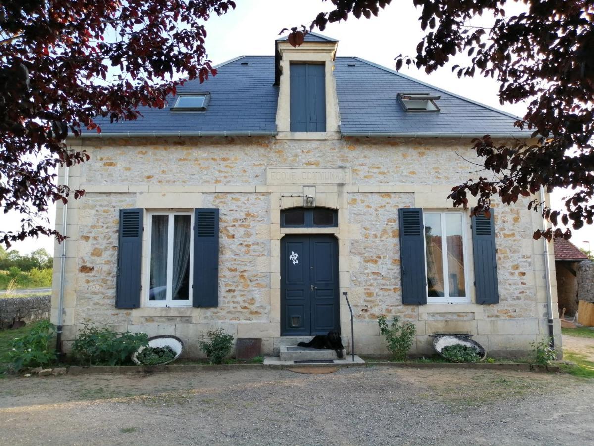 Ecole De La Route Bleue Bed & Breakfast Moiry Екстериор снимка